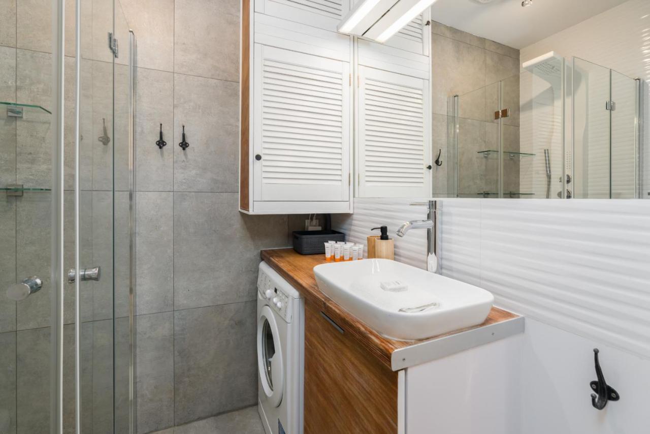 Apartment Poznan Old Town Strzelecka By Noclegi Renters Extérieur photo